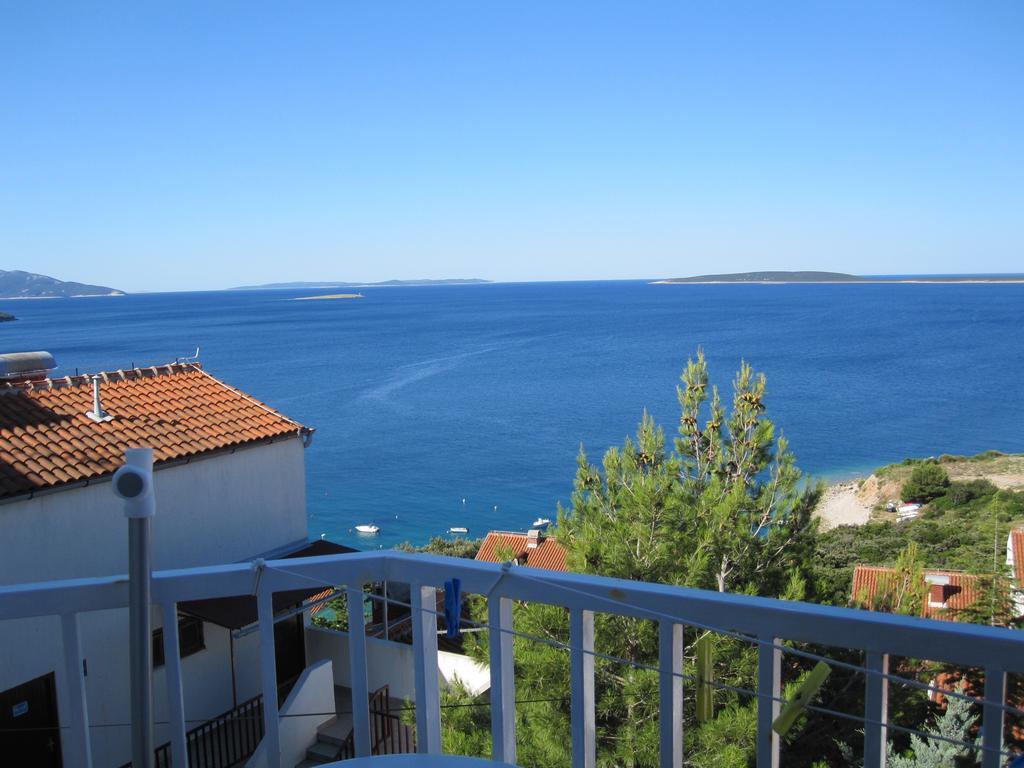 Apartman Zaglav Appartement Martinšćica Buitenkant foto