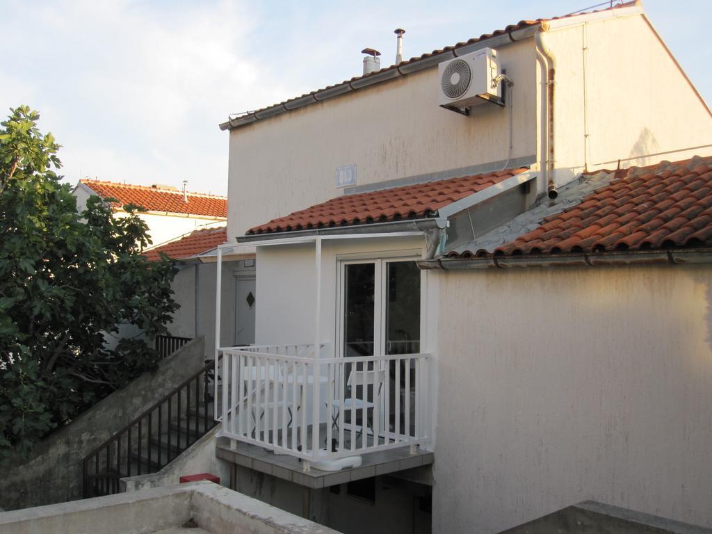 Apartman Zaglav Appartement Martinšćica Buitenkant foto